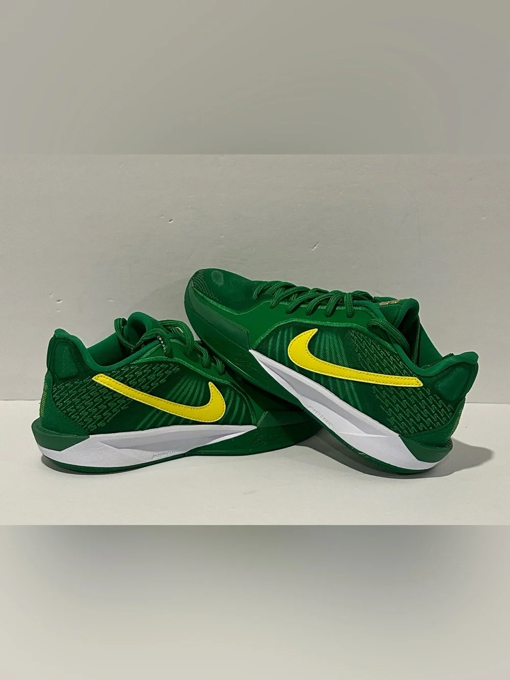 Sabrina 2 ‘Oregon Ducks’ (HQ4344-300) Size: 8W / 9W / 10W / 11W